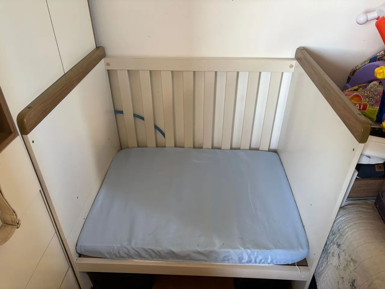 Berço Americano Reduzido. Tamanho adaptado. Vira cama.