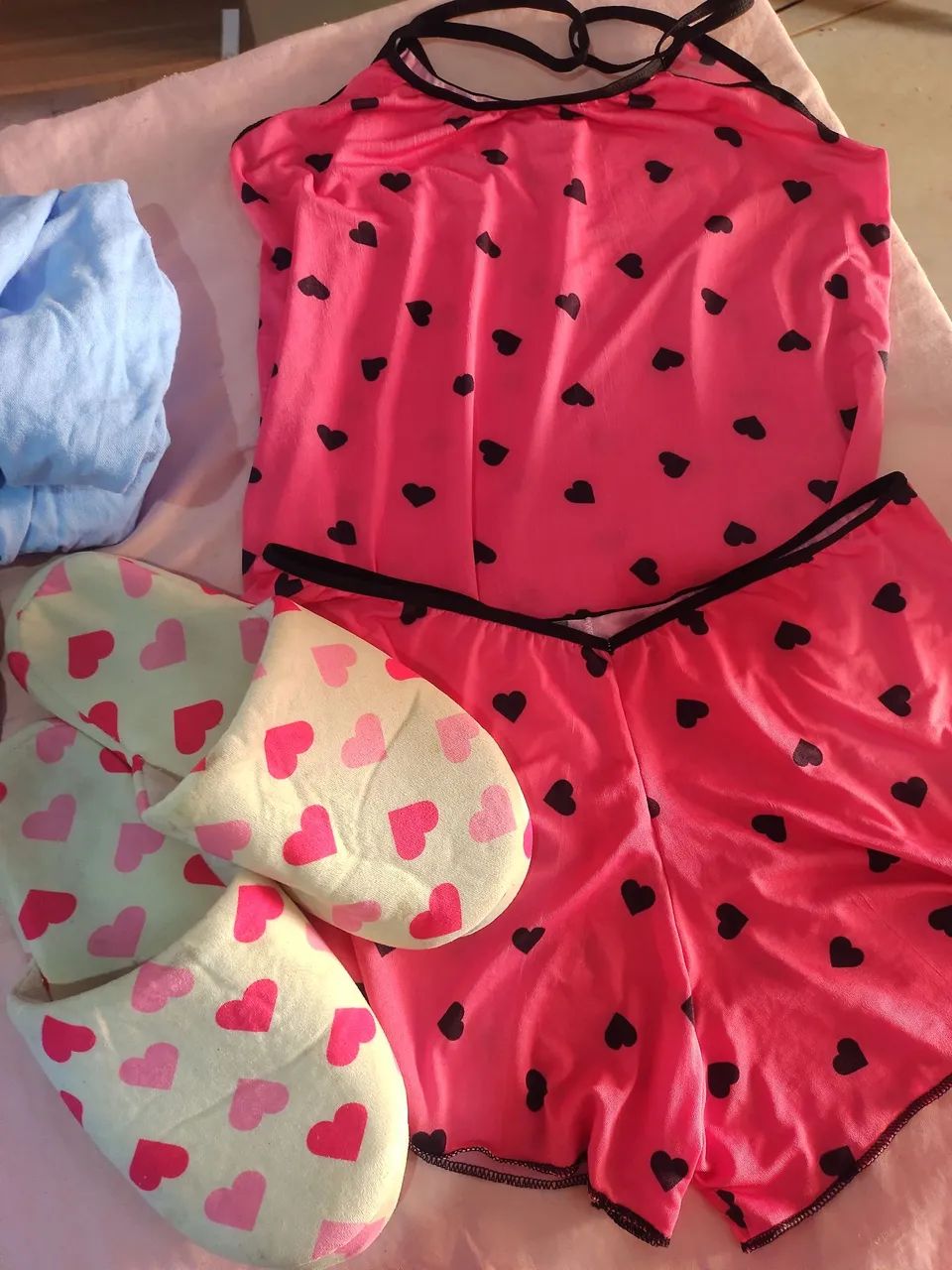 Roupas a preço de bazar  - Foto 3