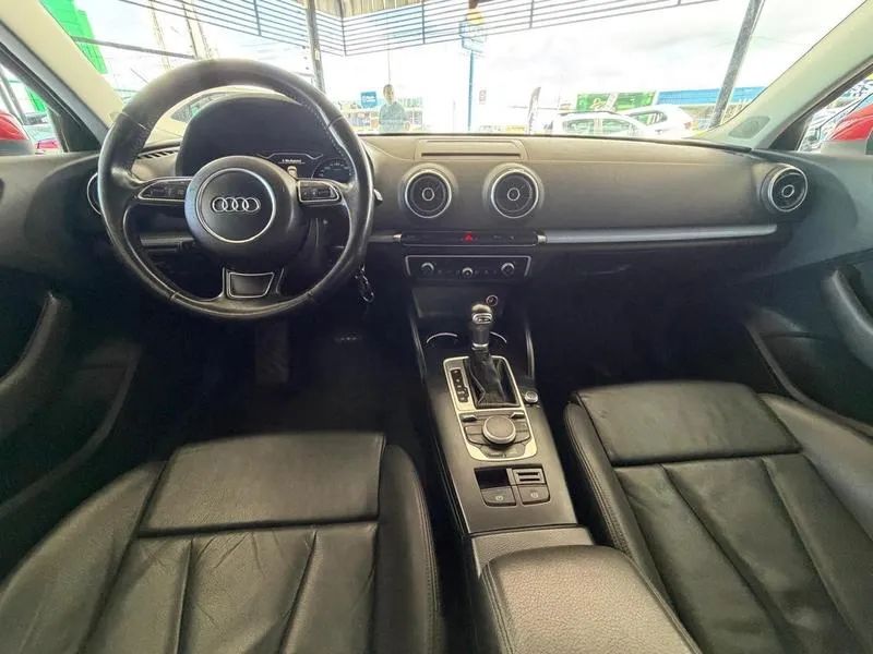 Audi A3 1.8 5P Aut. 2016 - Foto 4