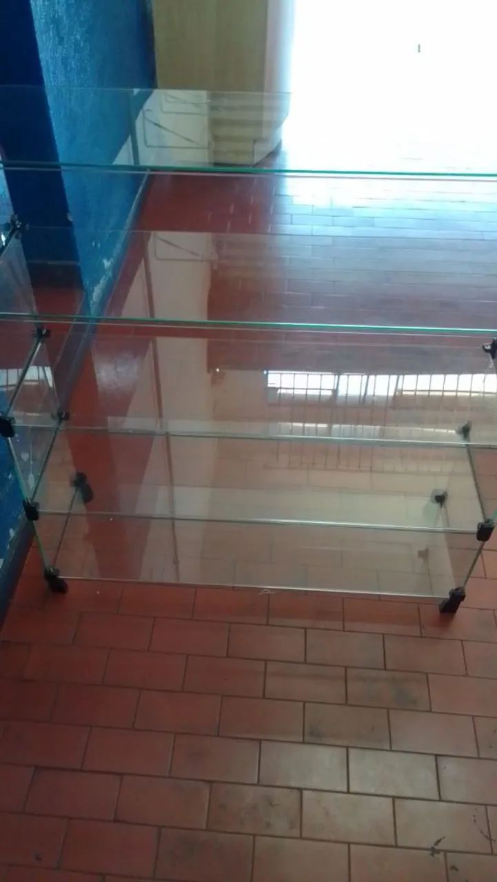 Prateleira de vidro