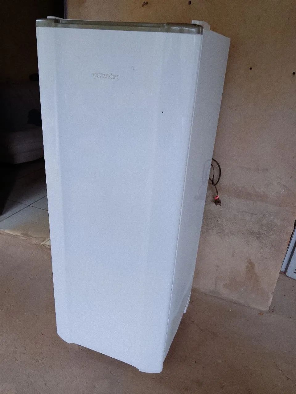 Vendo geladeira funcionando perfeitamente  - Foto 3