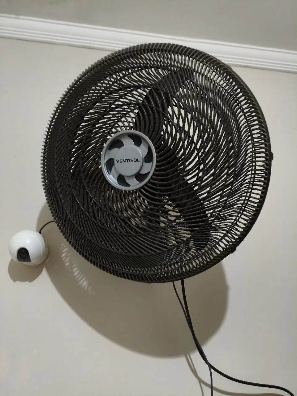 Ventilador Ventisol de Parede - Foto 2