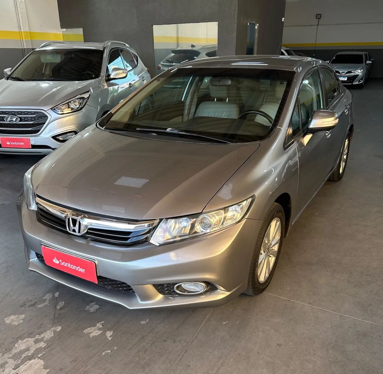 Honda Civic Civic Sedan LXR 2.0 Flexone 16V Aut. 4p 2014