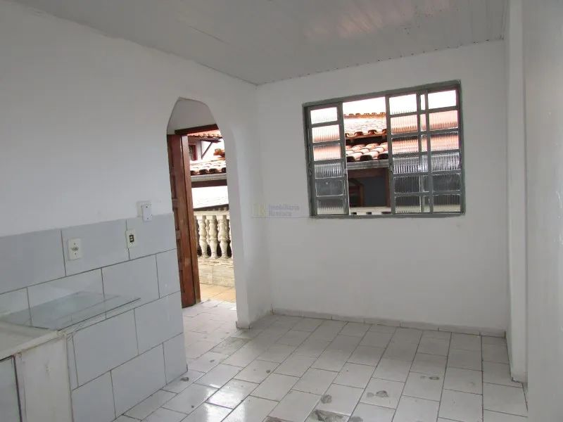 CASA DOIS QUARTOS COM ENTRADA COLETIVA - Foto 4