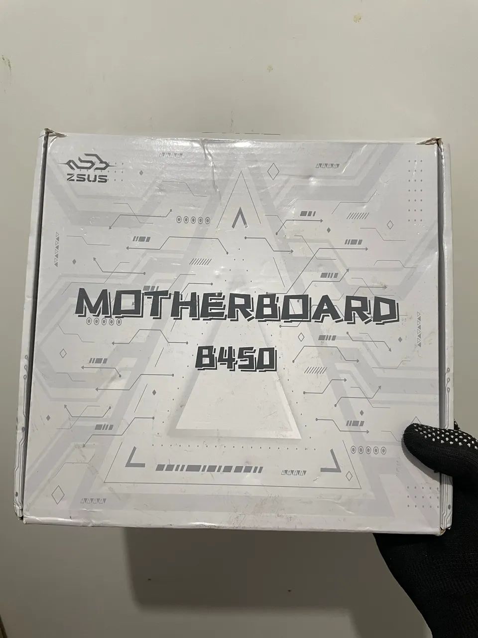 Placa mãe b450 lacrada + 2x4 de ram ddr4 