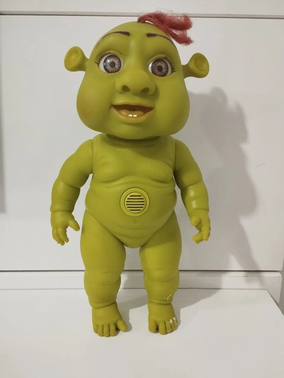 Boneco filho do Sherek.