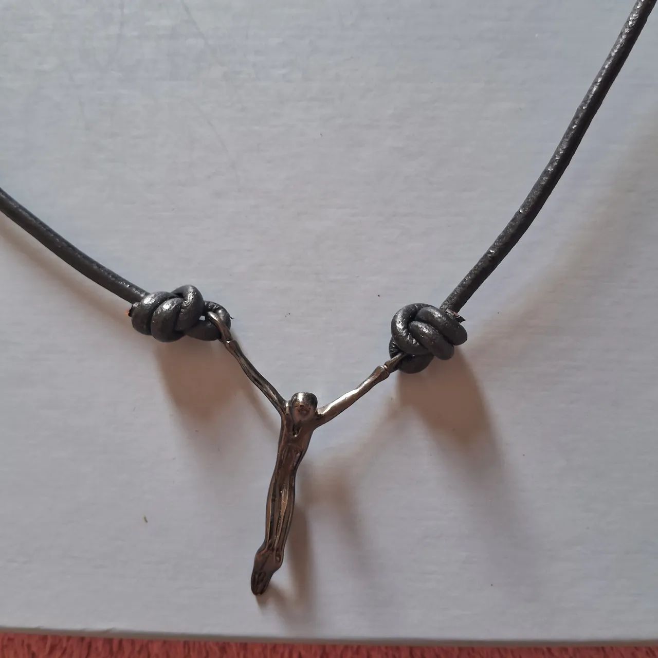 Colar Cristo em Ródio Negro e Pulseira em Aço Inox - Foto 3