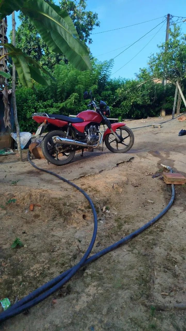 Moto toda  boa implacada  - Foto 5