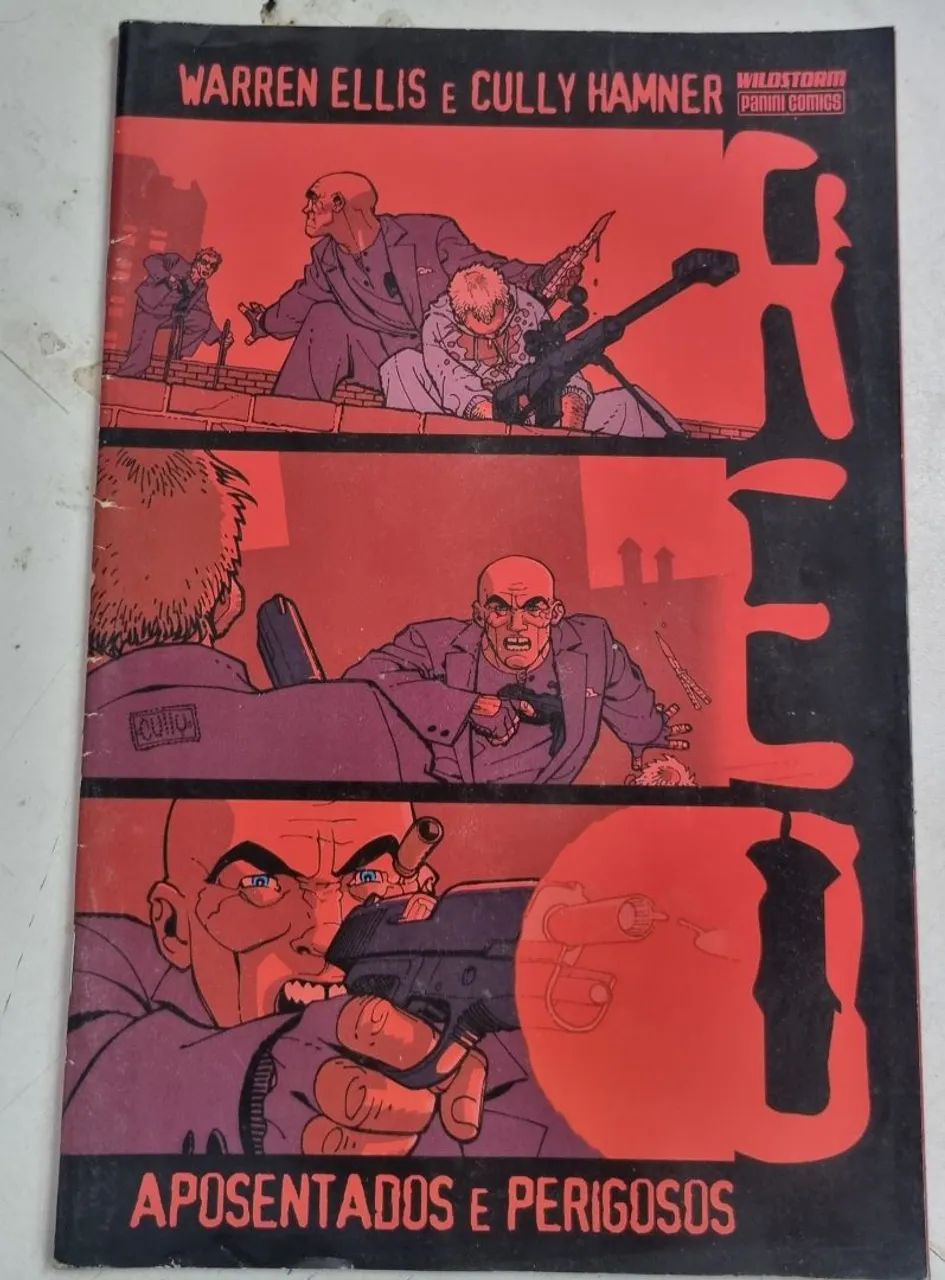 Lote 4 HQs Variadas (Marvel, DC, RED e Godless)  - Foto 2