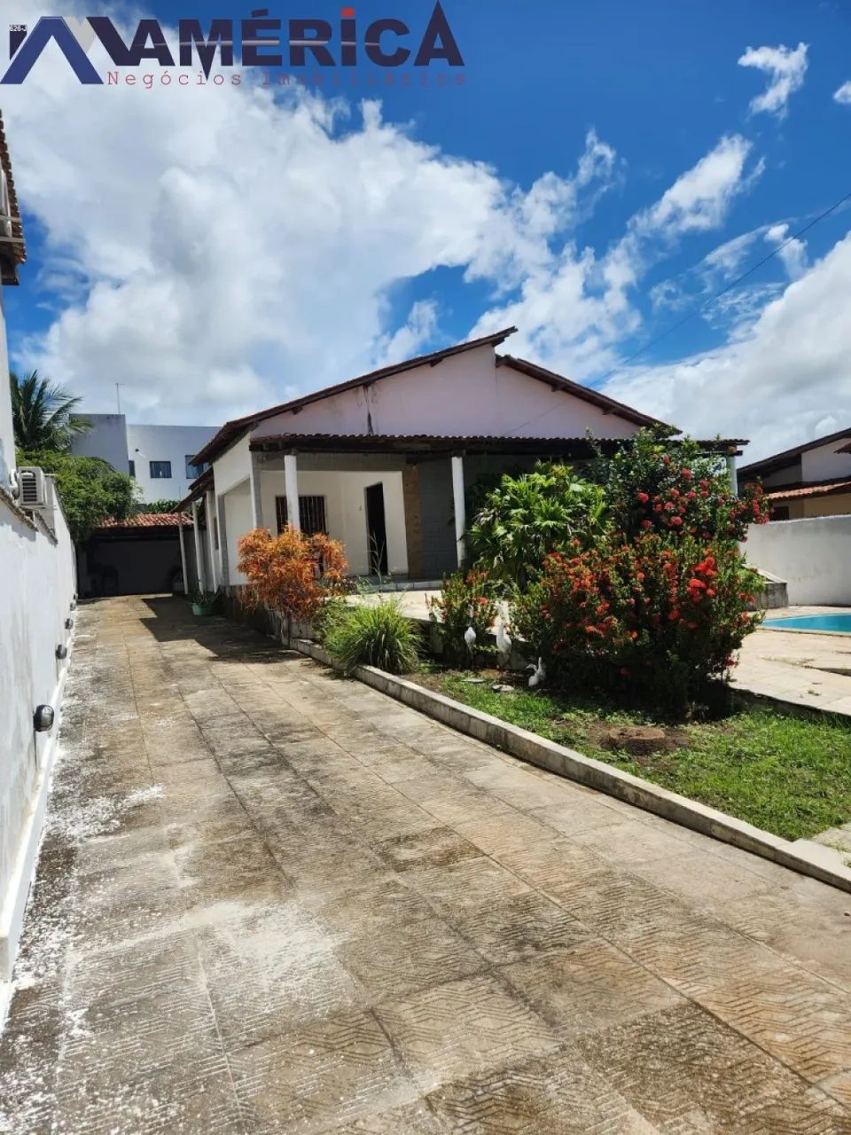 Casa 2 Quartos com 1 Suíte e 165m² - Jacumã