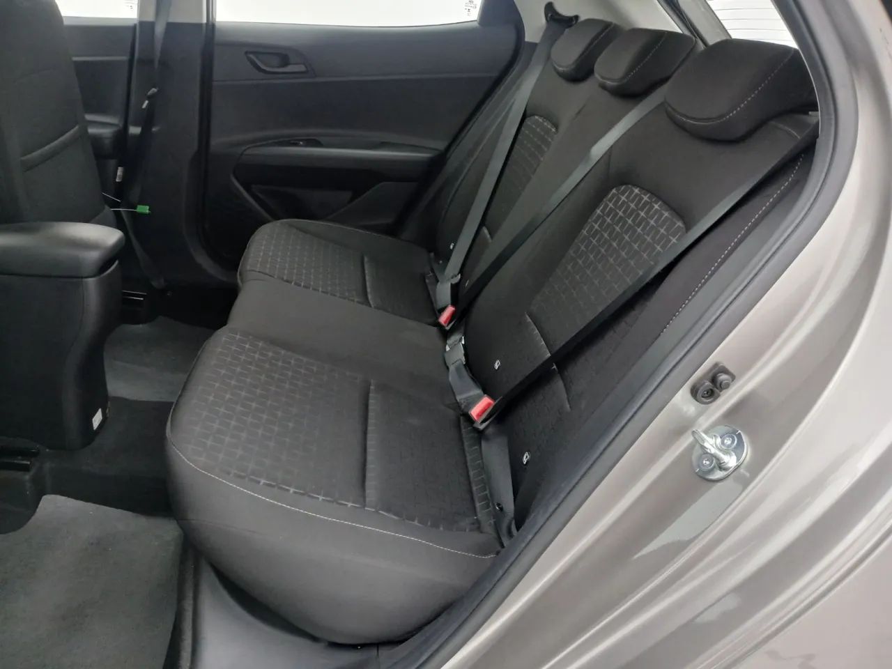 Hyundai HB20 Limited 1.0 TB Flex 12V Aut., foto 17 de 18