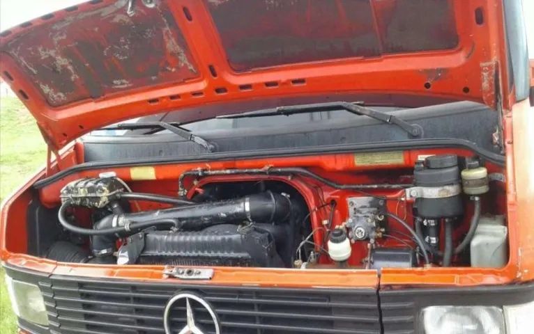 MB 710 Carroceria 1998 - Foto 5