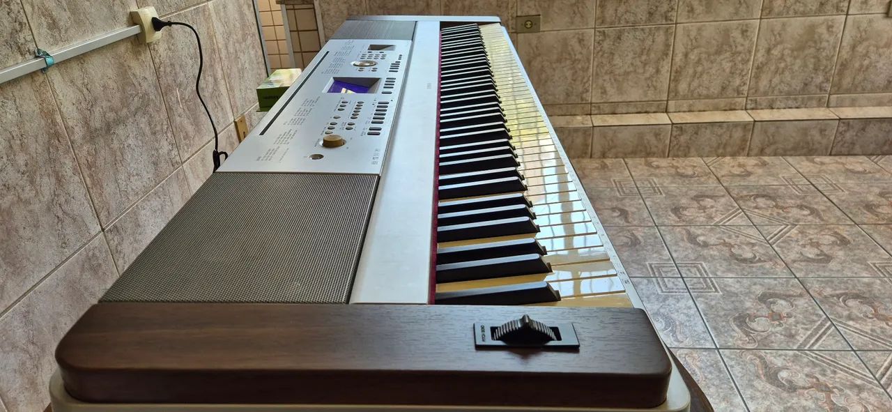 PIANO DIGITAL DGX-660 - Foto 5
