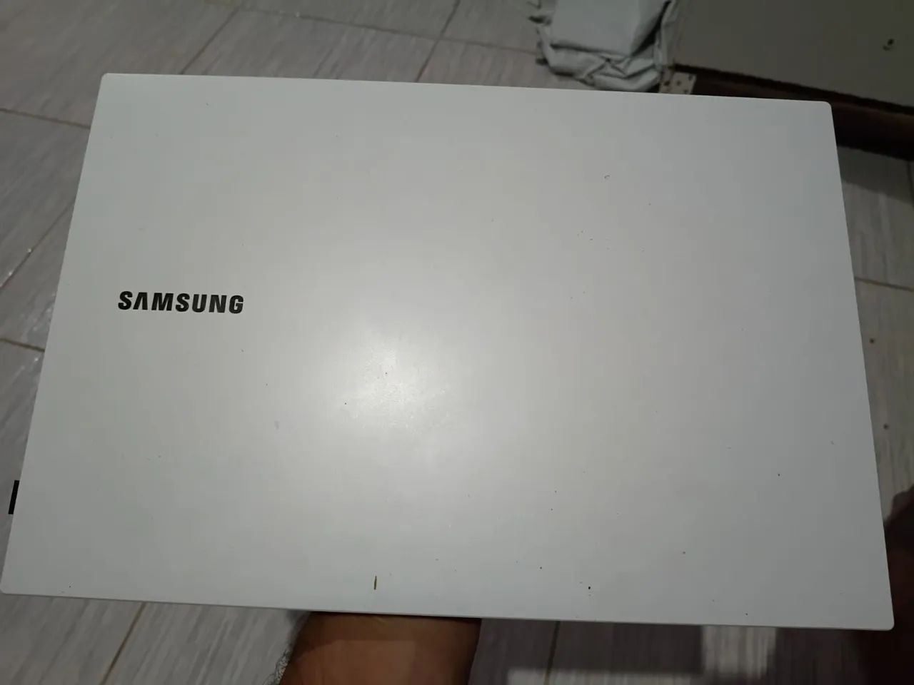 Vendo notebook Samsung Book E20