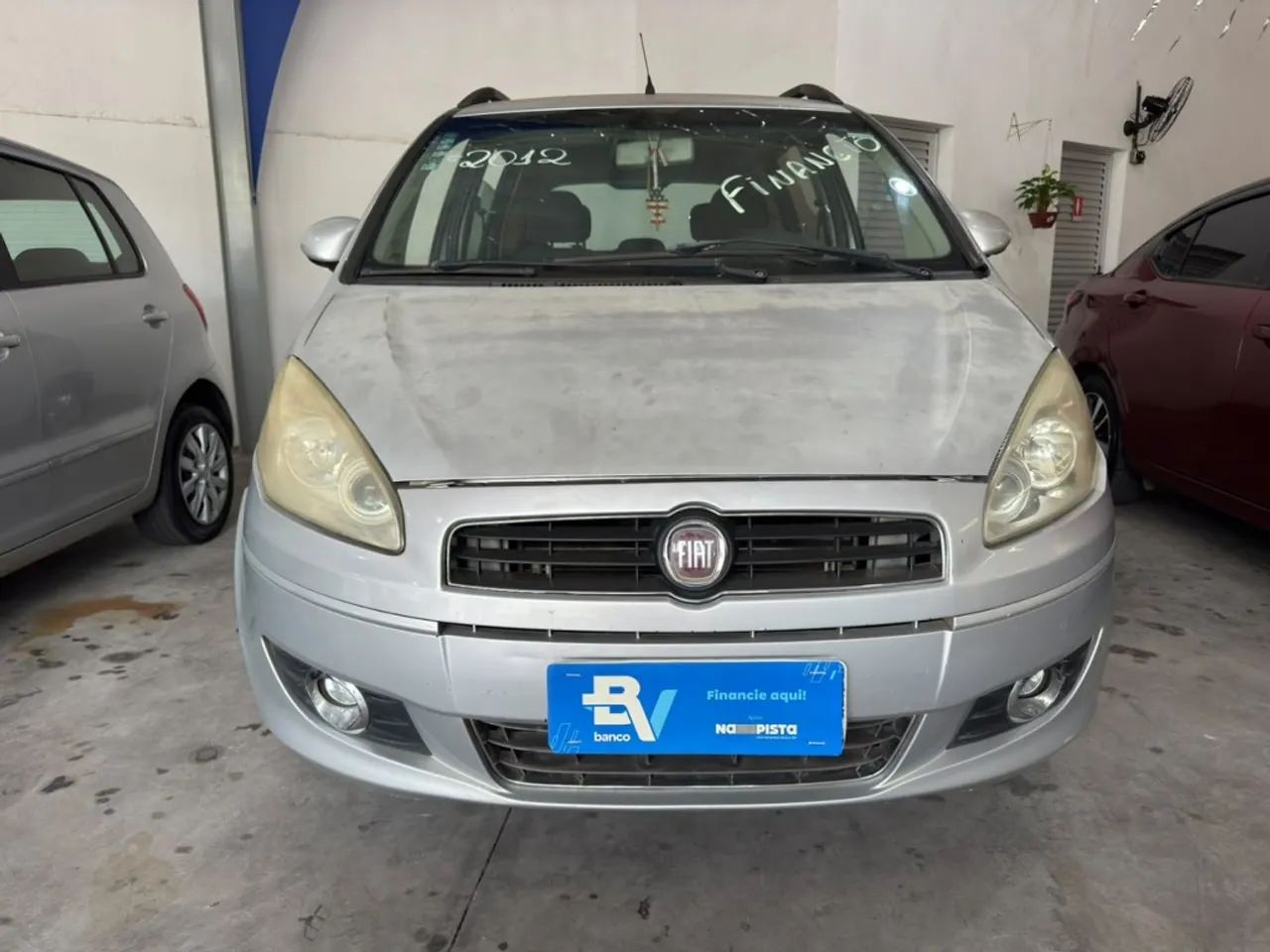 Fiat Idea Attractive 1.4 Fire Flex 8V 5P 2012 - Foto 3