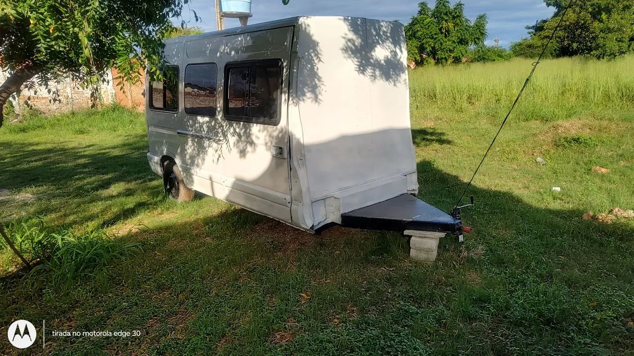 Vendo reboque de van