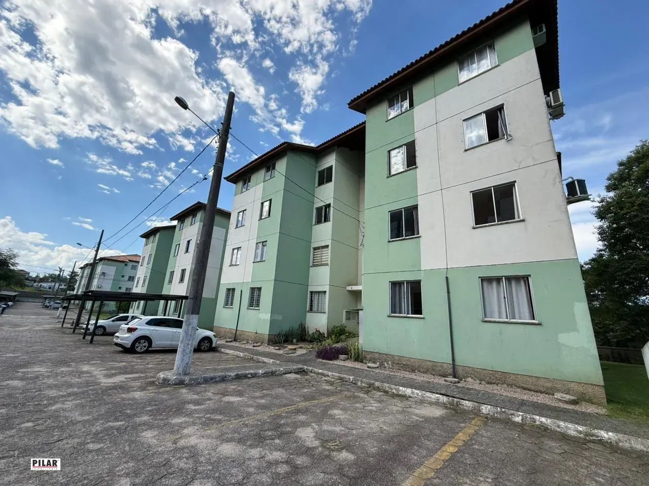 Apto de 02 dormitórios semi mobiliado Bairro Santo Antônio - Foto 3
