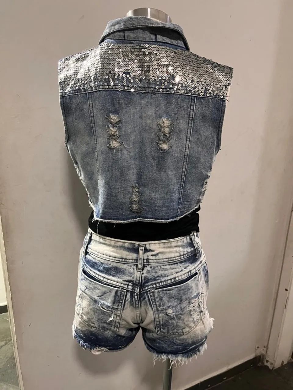 Conjunto jeans com paetês - Foto 2