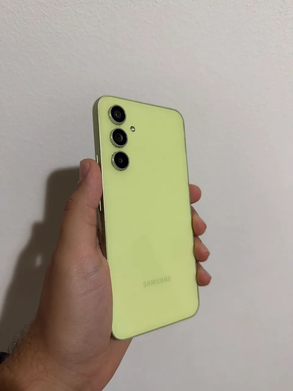 Samsung Galaxy A54 256gb - Foto 2