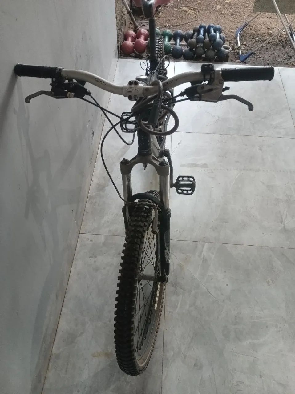 Bicicleta GT alumínio Aro 26 - Foto 4
