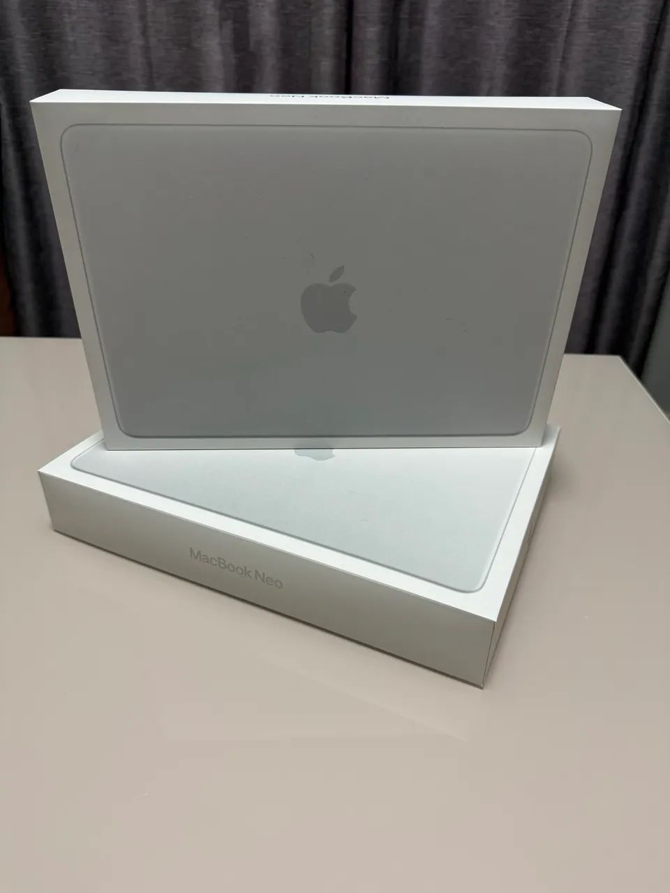 MacBook Neo 2026 - Novo 512g (R$ 5500,00) - Notebooks - Centro