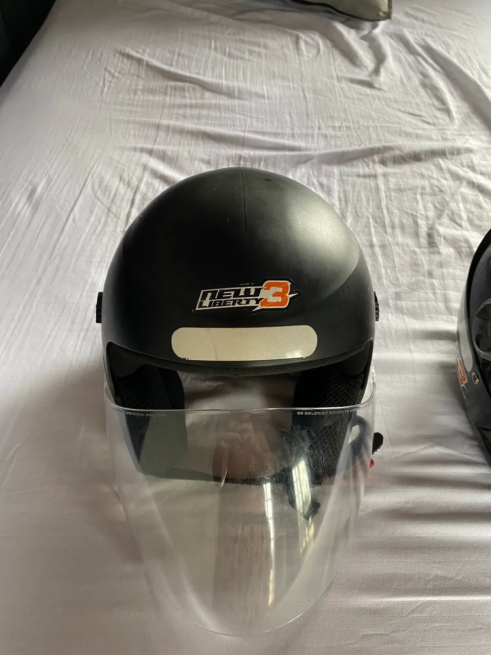 Capacete New Liberty 3  - Foto 4