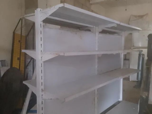 Prateleira de comércio  - Foto 2