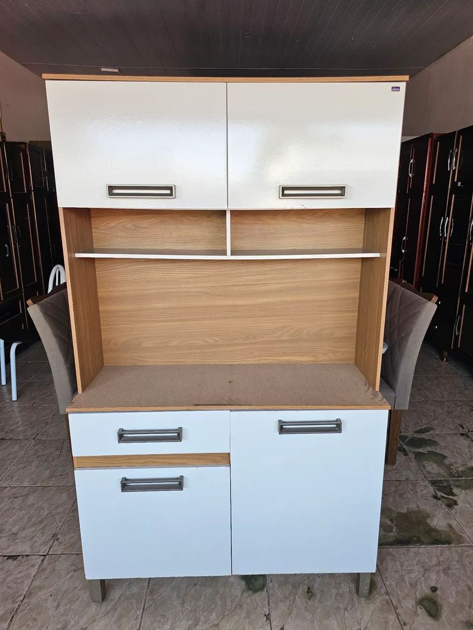 Armário de cozinha usado 