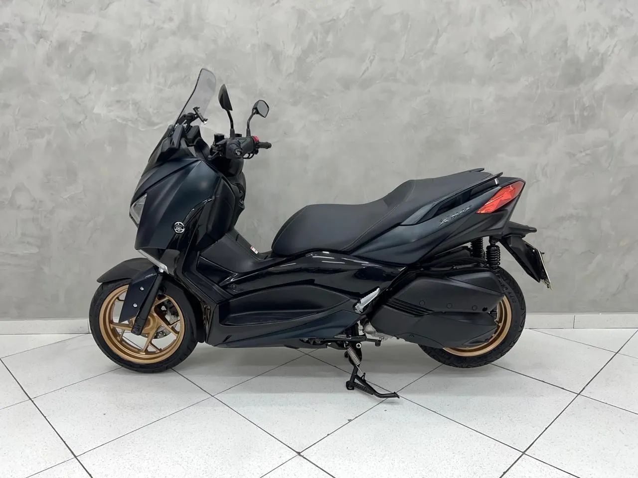 X Max 250  - Foto 2
