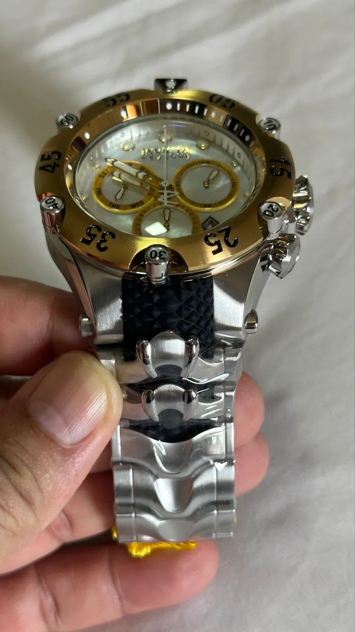 Invicta Reserve Venom Cobra Swiss Ronda Z60 Caliber Men's Watch w