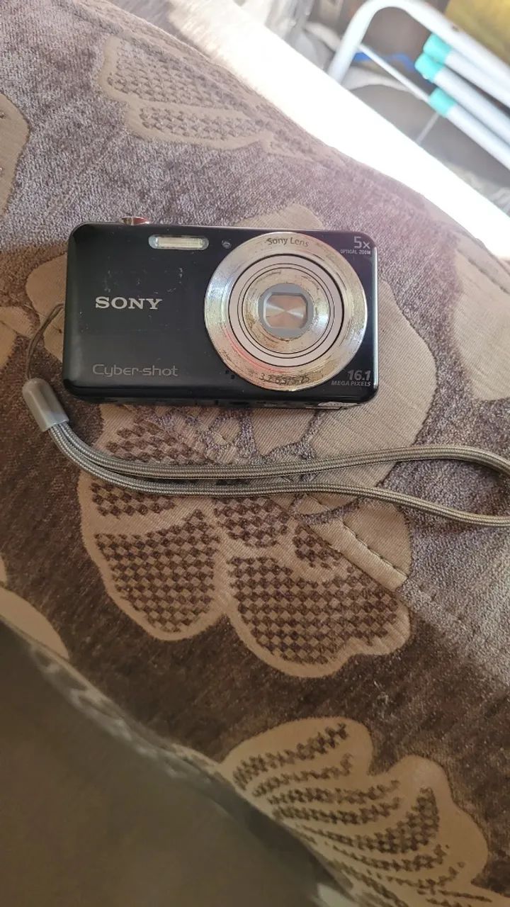 Câmera digital Sony W710