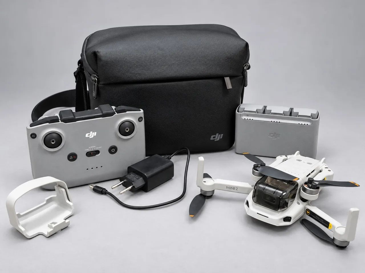 Drone DJI Mini 2 Fly More Combo 4K - 3 Baterias