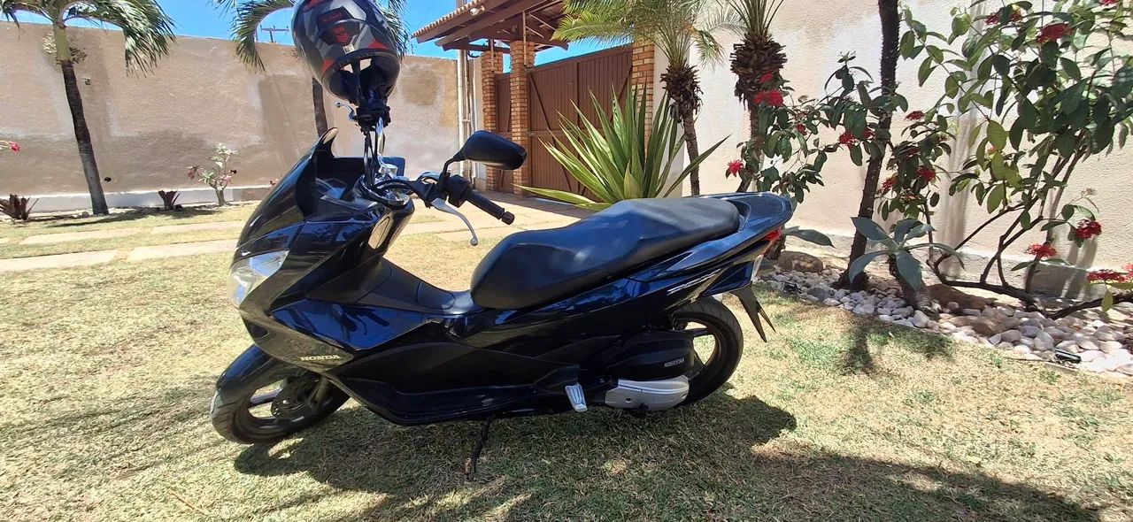 PCX 150 Impecável.