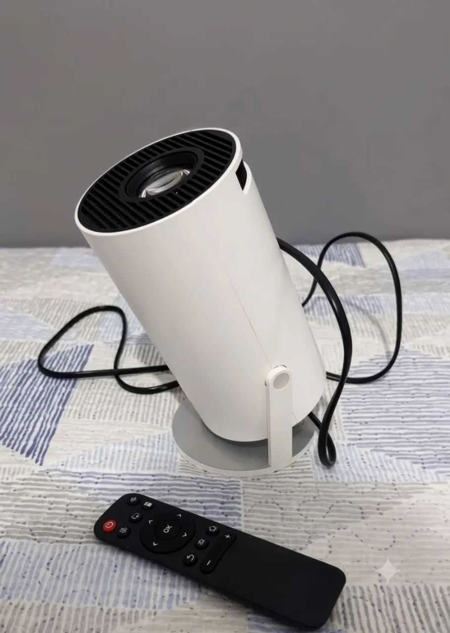 Mini Projetor Davely HY300 4K Android com Wi-Fi e Bluetooth - Foto 2