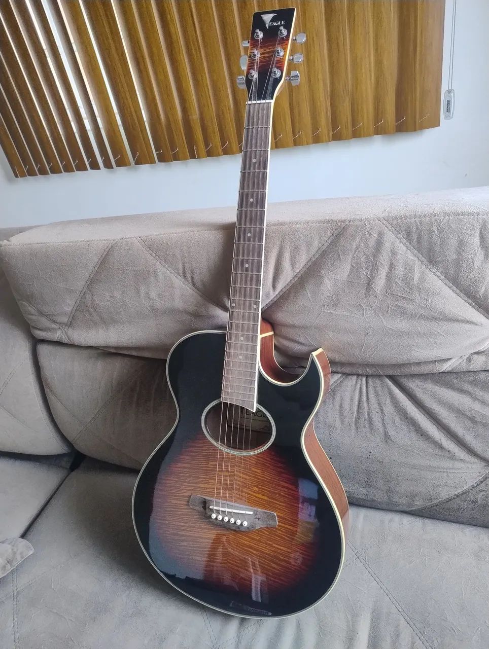 Violão Eagle GL36YB eletroacústico novo - Foto 2
