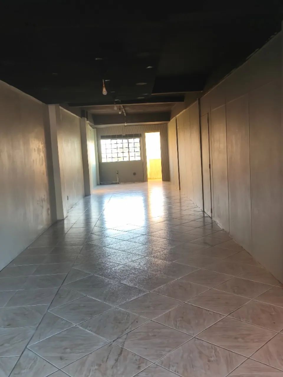 Salas comercial, Presidente Médici e Saic - Foto 2