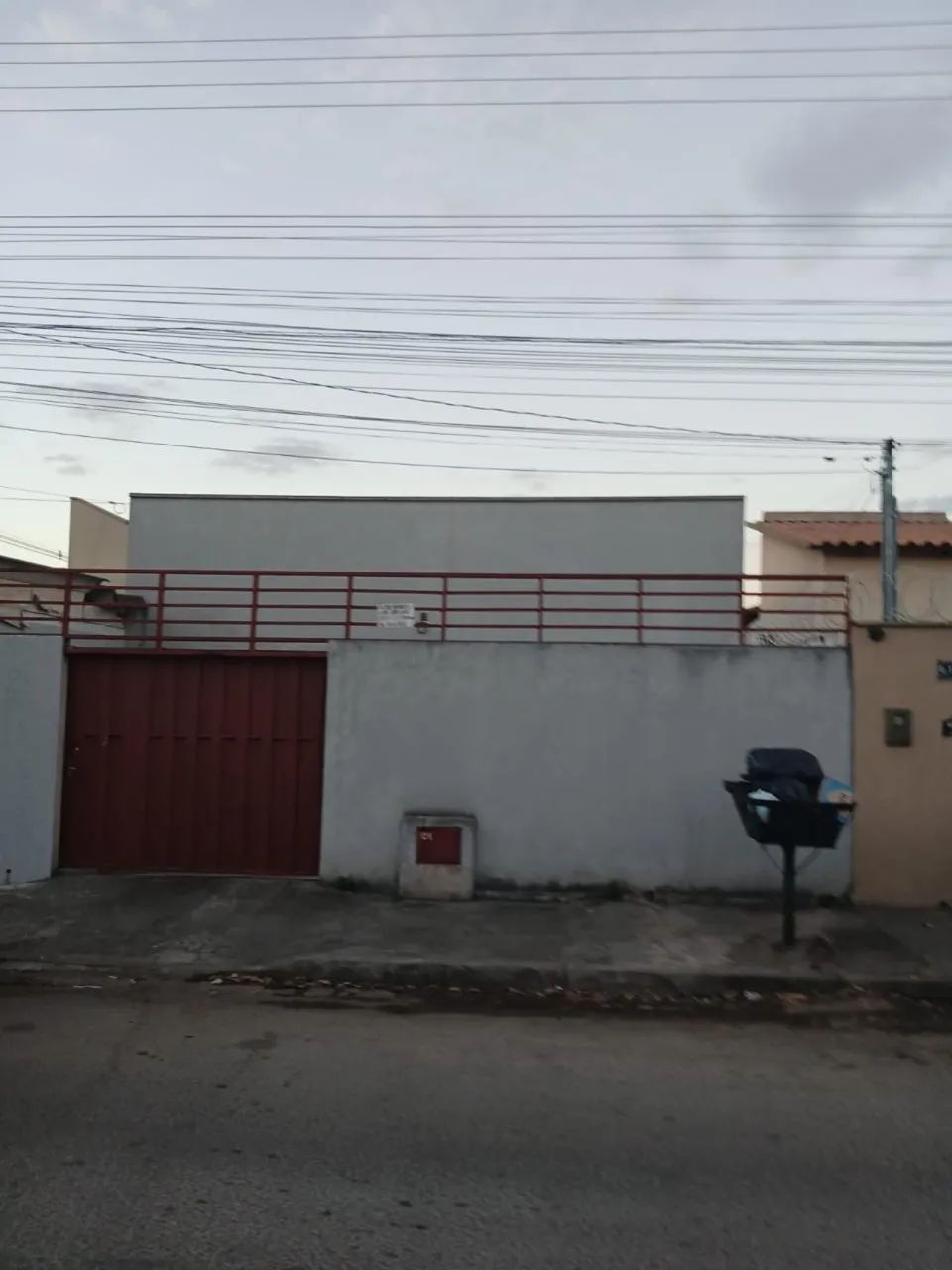 Salas Comerciais e uma Casa rendendo R$ 11.000,00 - Foto 4