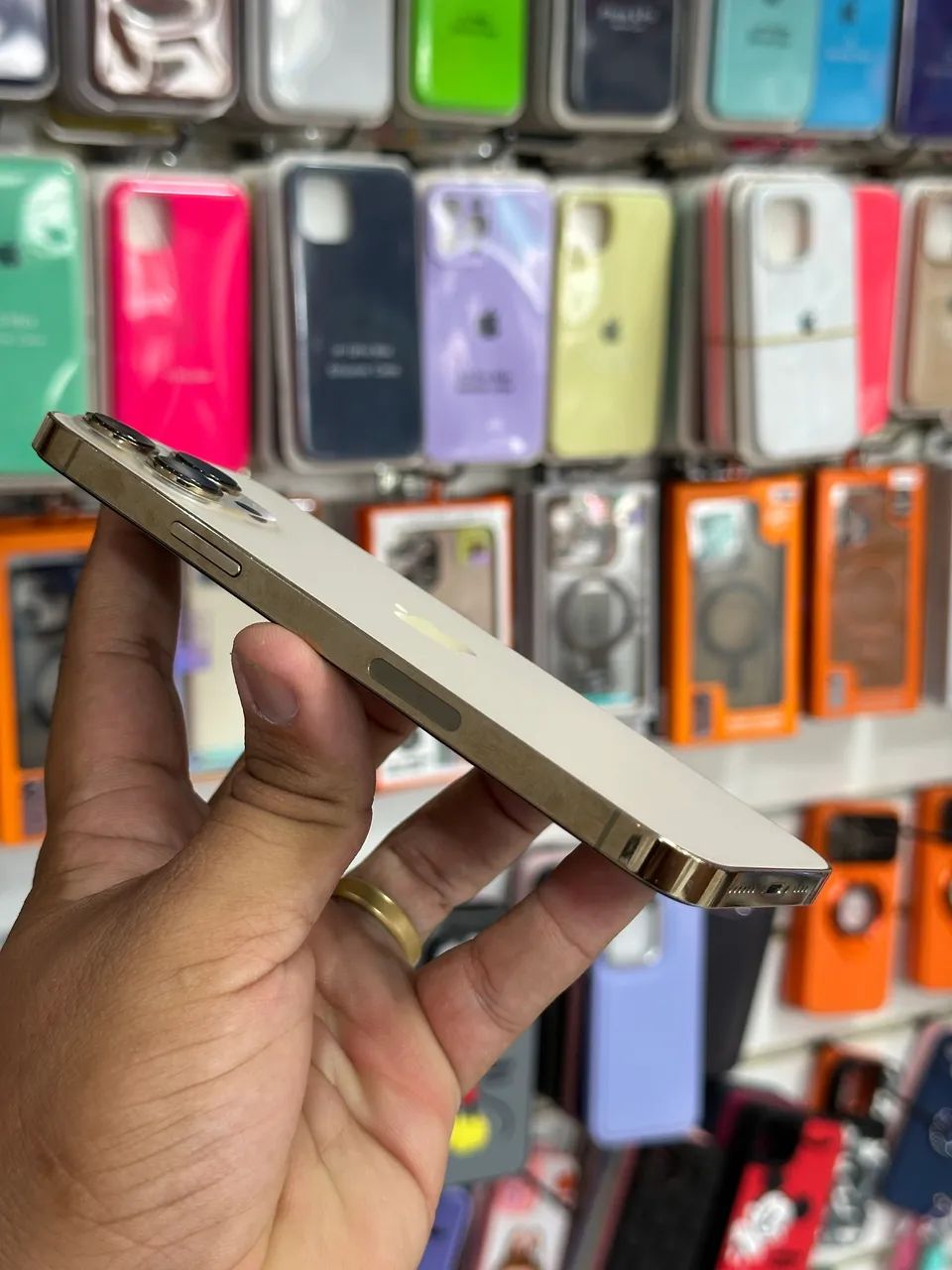 iPhone 13 Pro Max - 256 - Foto 3