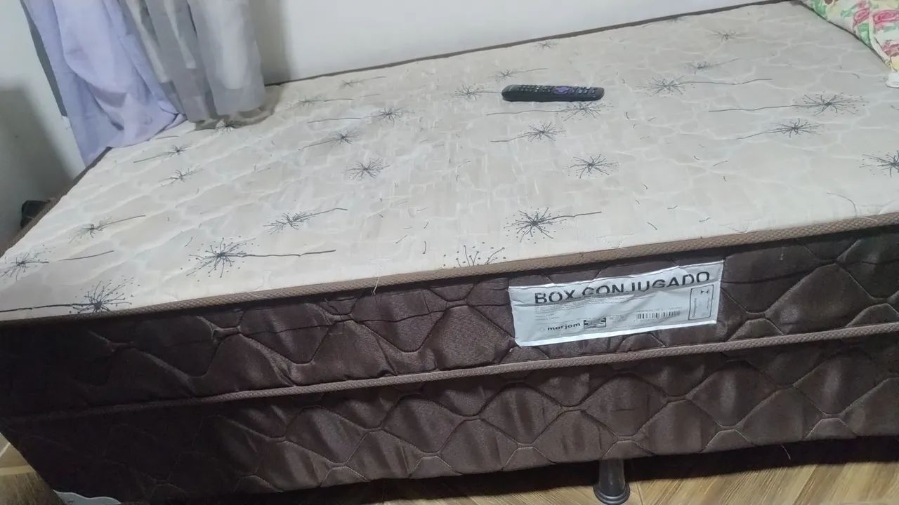 Cama box conjugado solteiro, seminova
