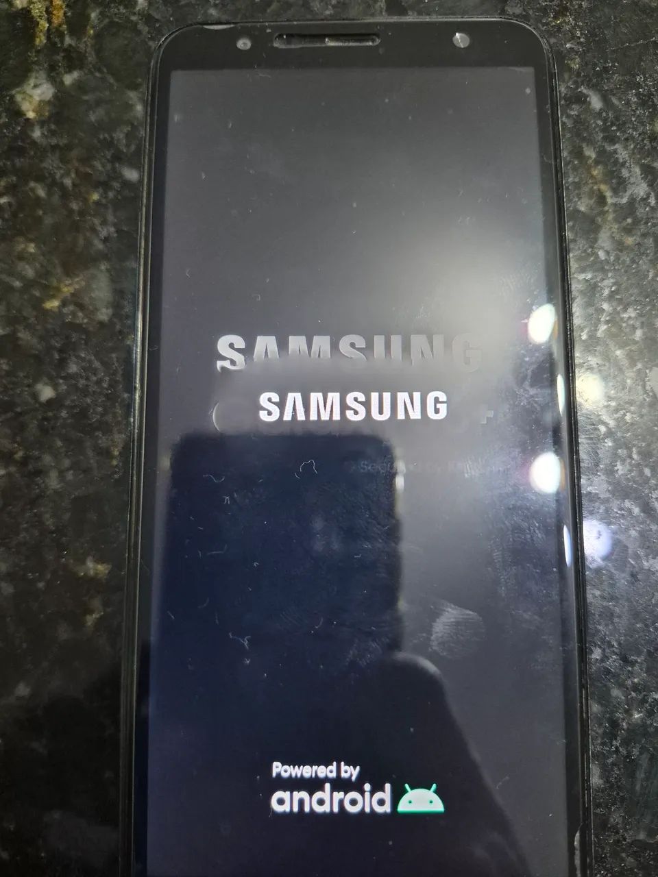 Samsung j6 - Foto 2