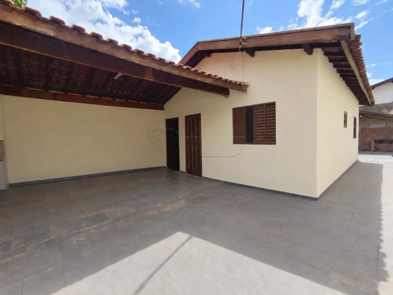 Casa residencial com 02 quartos no Jardim Ipanema. - Foto 2