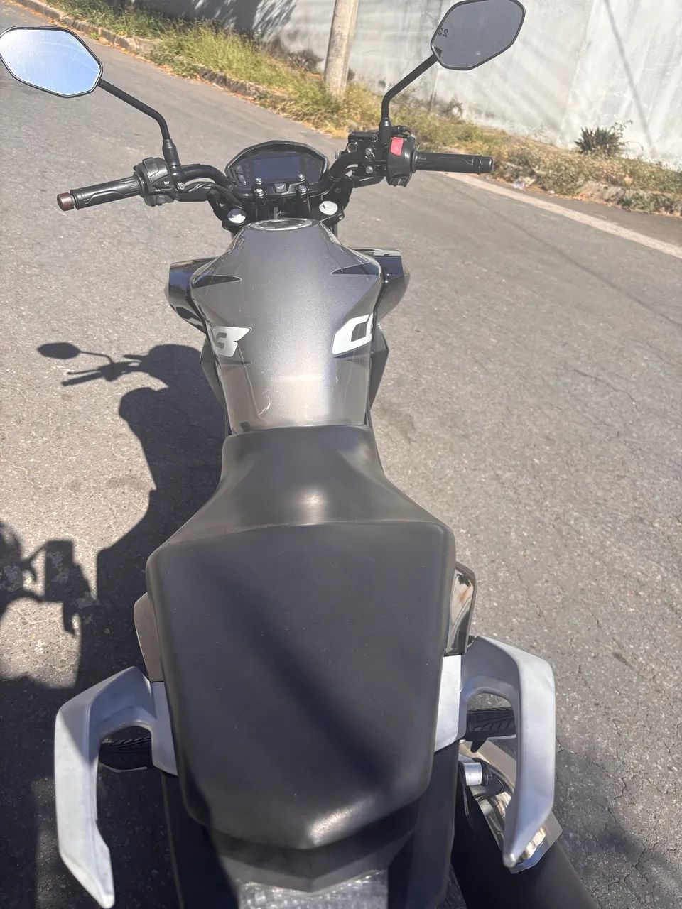 CB 250 Twister - Foto 5