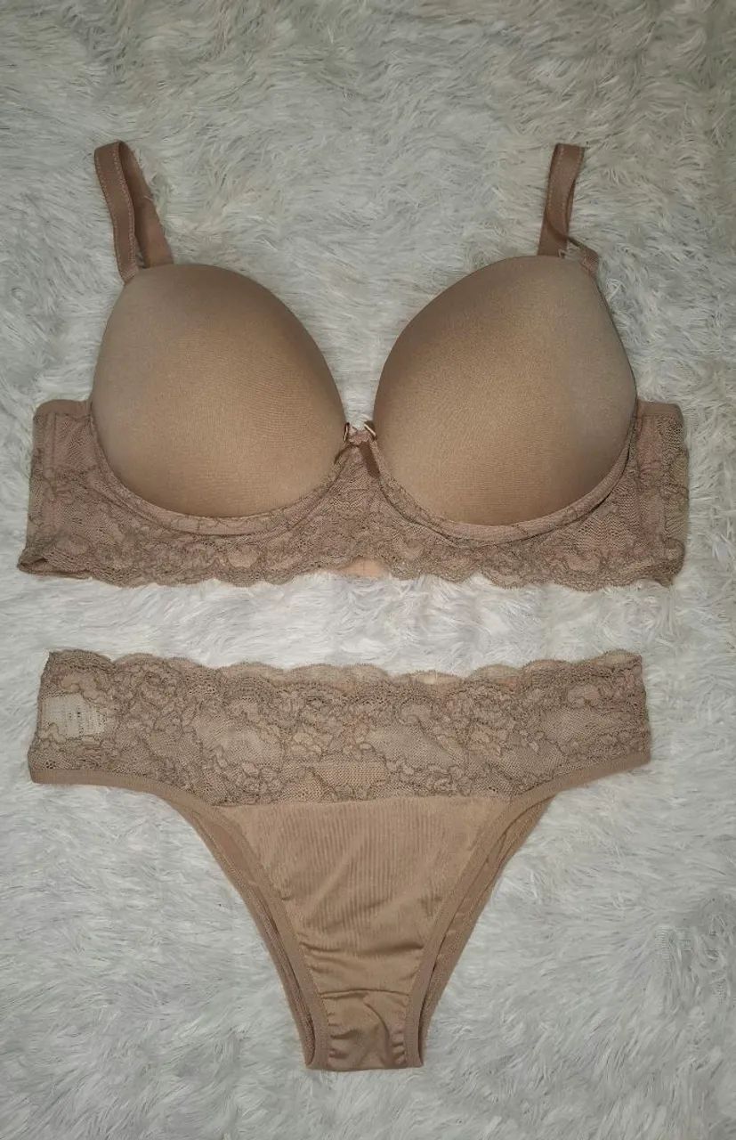 Conjunto Plus Size Rendado - Sutiã com Bojo + Calcinha