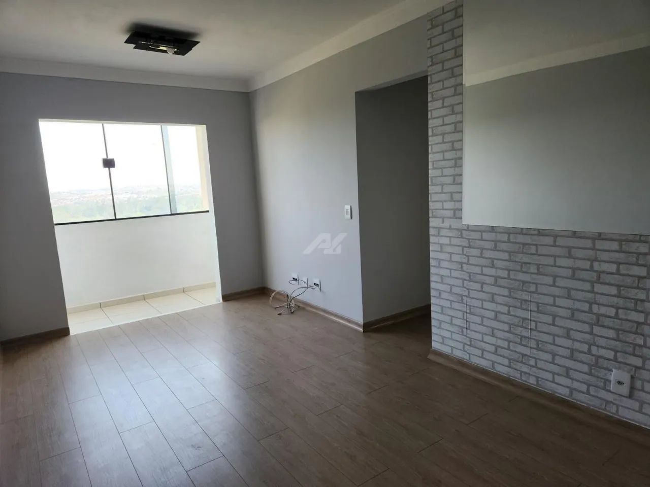 ? Belo e completo apartamento no último andar à venda!