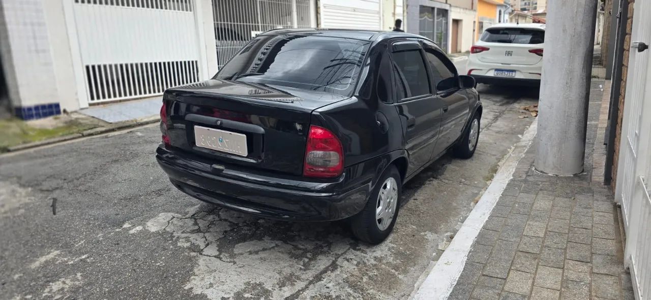 Chevrolet Corsa Sedan GL 1.6 MPFI 4p, foto 3 de 10