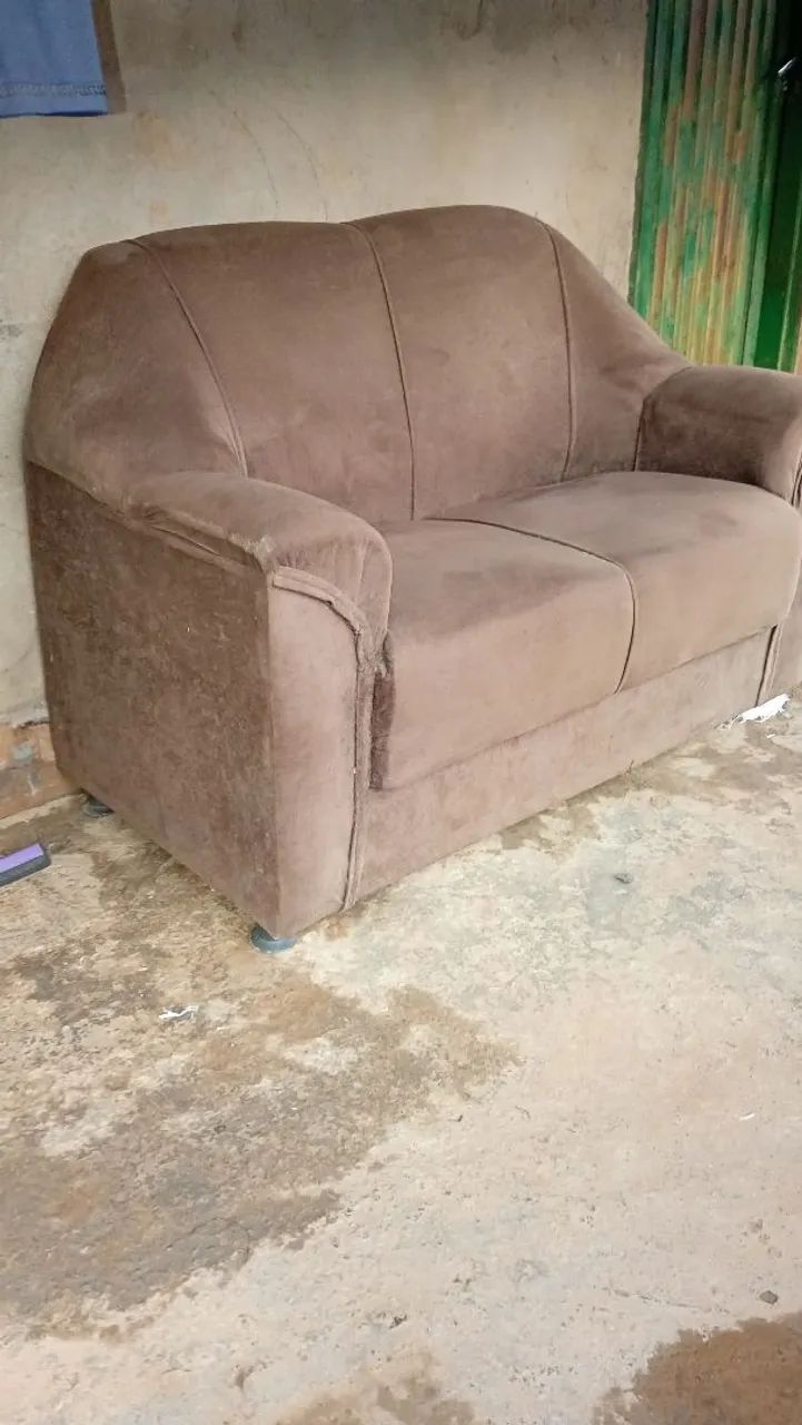 Vende-se sofá usado estado de novo  - Foto 5