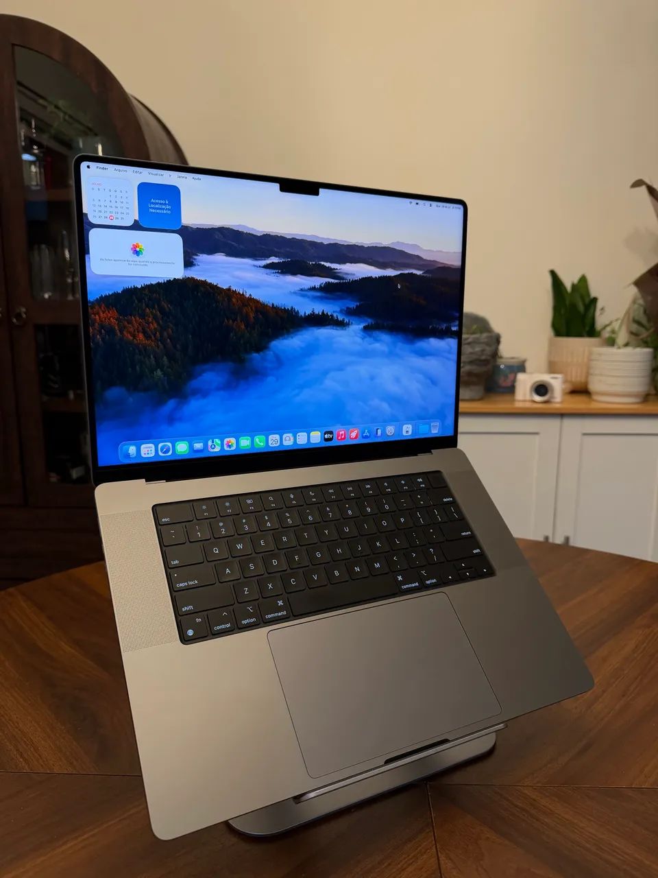 MacBook Pro 16 M1 Pro | 32GB RAM | 1TB SSD | Kit Apple Incluso