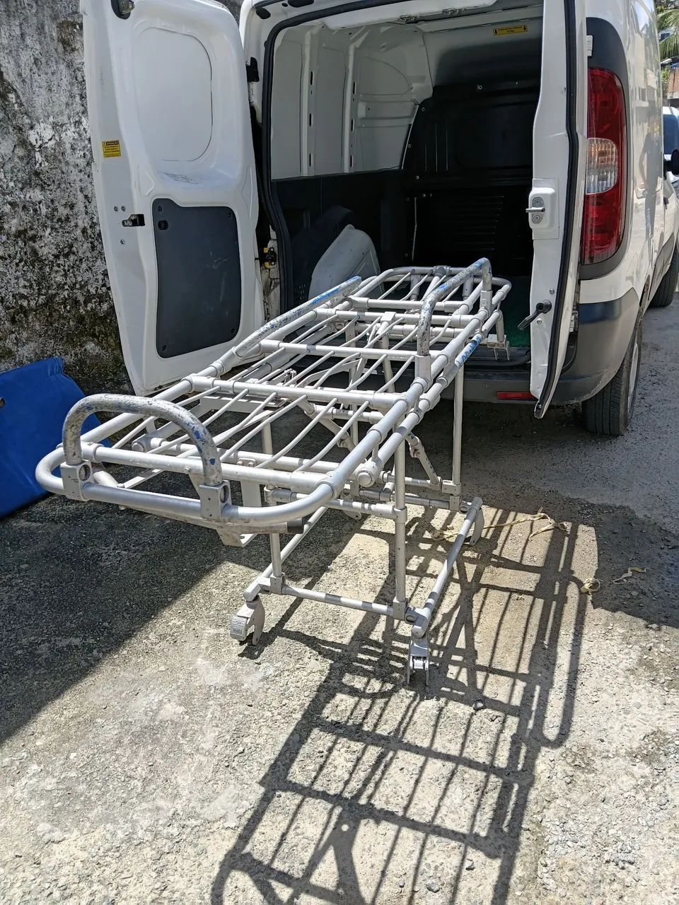 Maca de ambulância  - Foto 3