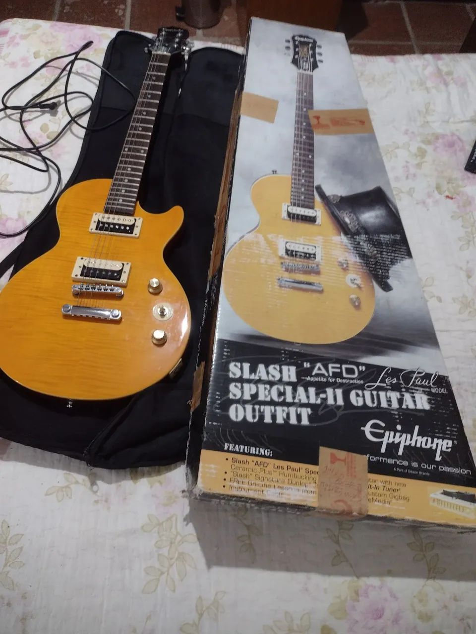 Guitarra a mais nova da cidade ? - Foto 2