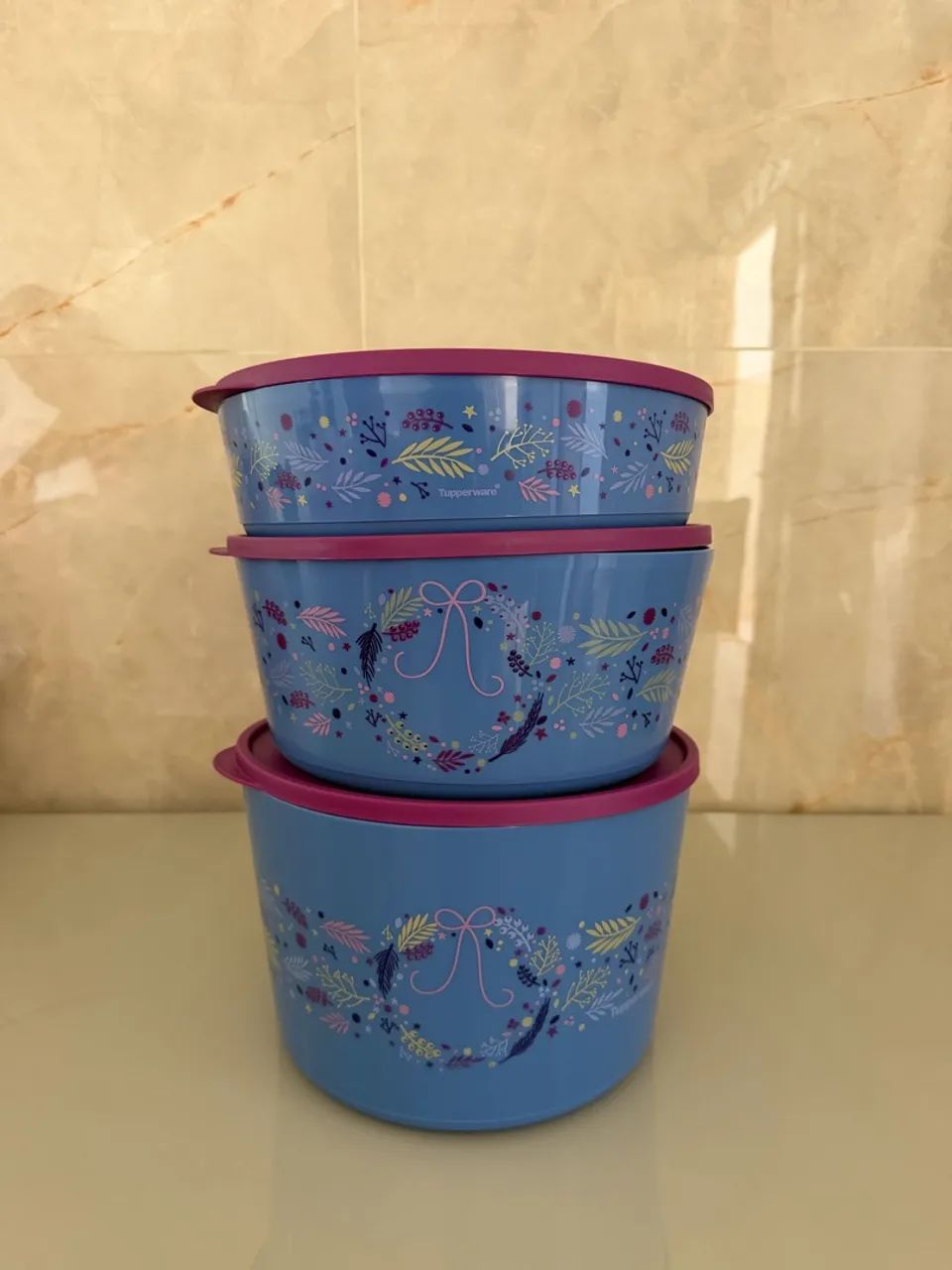 CONJUNTO DE VASOS - TUPPERWARE
